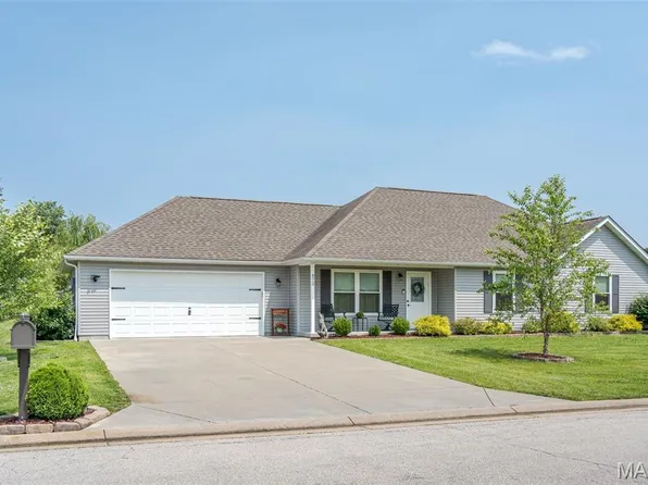 872 Saint Andrews Dr, Union, MO 63084