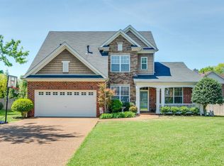 1812 Brisbane Ln, Mount Juliet, TN 37122