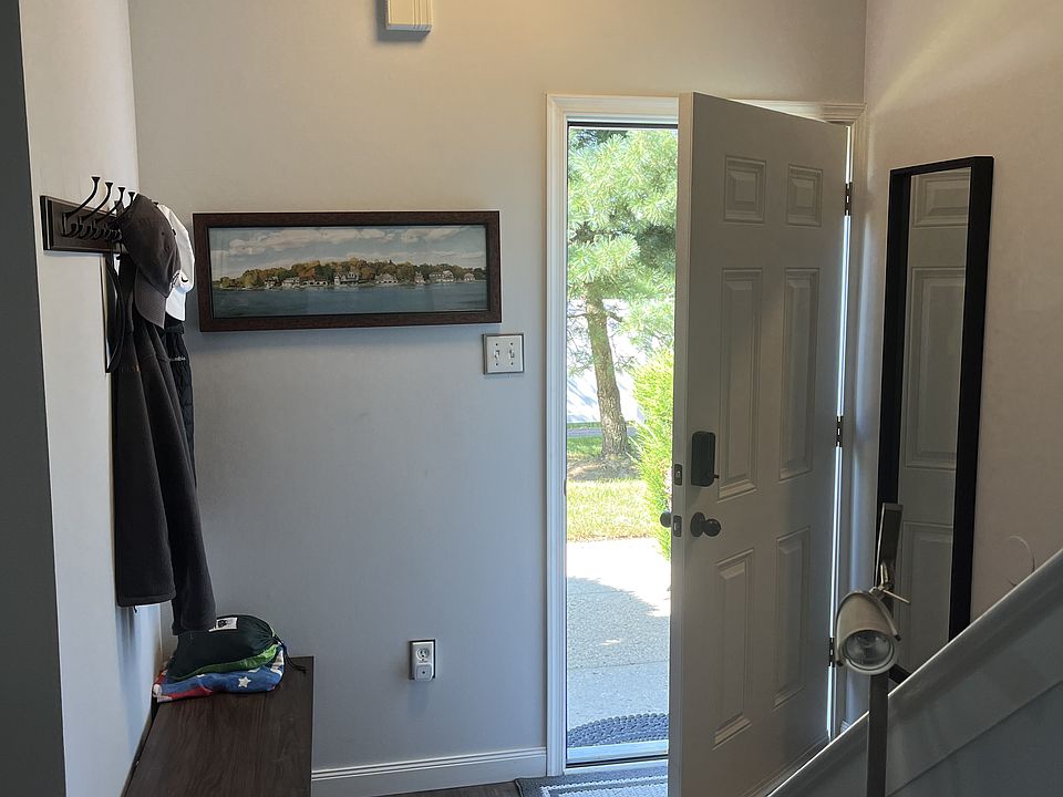 Main entrance with smart lock.