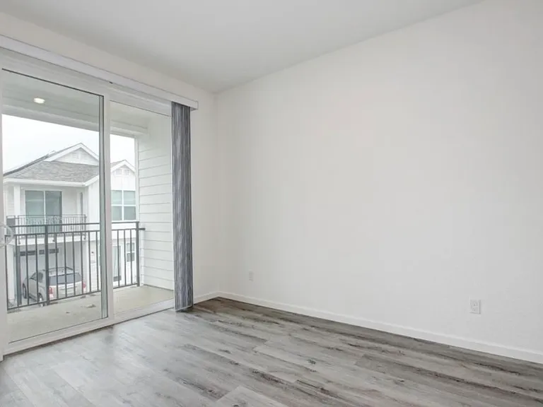5512 Brinef Dr — Photo 29