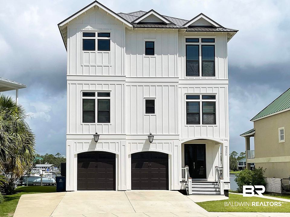 1st image of 3220 Mariner Cir