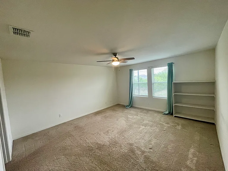 8603 Rock Mdw — Photo 16