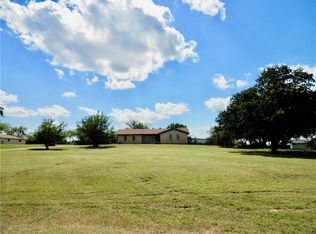 268 Springwood Dr, Graham, TX 76450