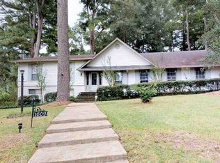 1609 Meadowbrook Rd, Jackson, MS 39211