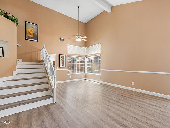 5th image of 43652 Andale Ave