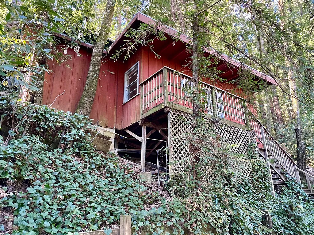 9047 Delta Way — Photo 4