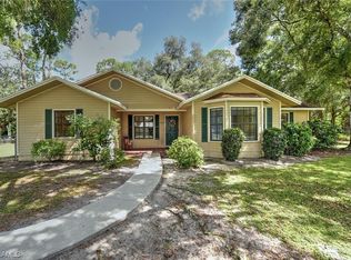 1662 Palm Ln, Labelle, FL 33935