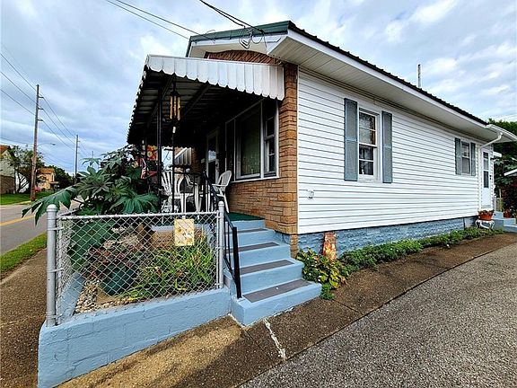4th image of 1510 7th Ave