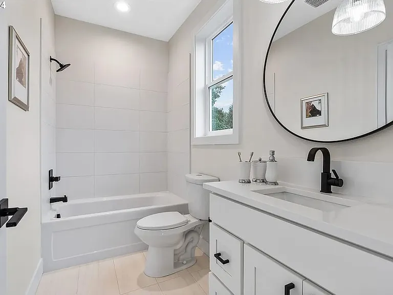 2425 SE Chestnut St #2425 — Photo 13