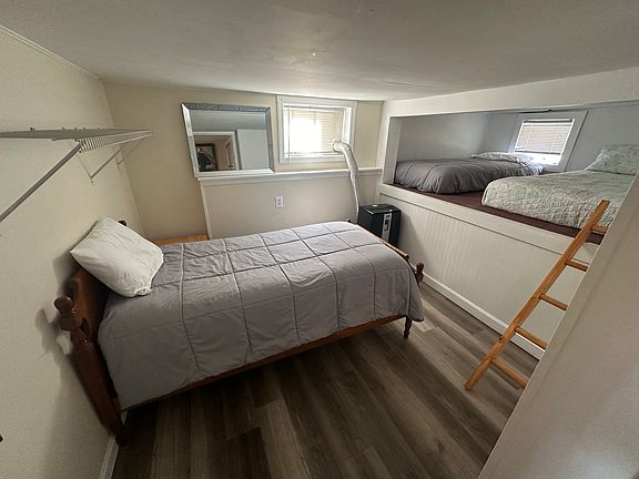 5th image of 18 Plum Island Blvd #2