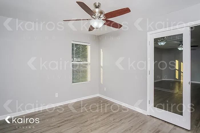 3703 Avalon Lake Dr — Photo 4