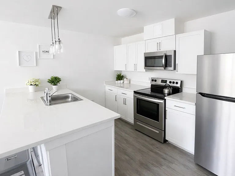The Outlook Apartments — Photo 45