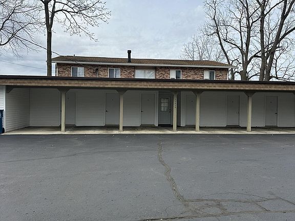 3rd image of 11038 Portage Rd APT 6