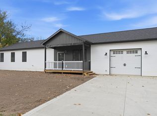 326 W Church St, Argos, IN