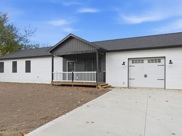 326 W Church St, Argos, IN 46501