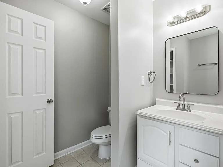 1262 S White Station Rd — Photo 19