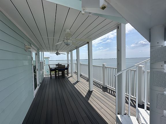 2nd image of 427 S Intercoastal Dr #427