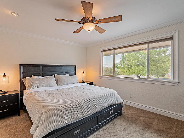 1127 N Granite Reef Rd — Photo 14