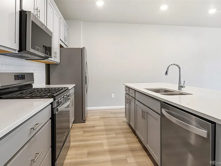 11433 W Belleview Dr — Photo 5