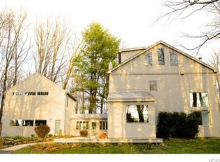 103 Iron Mountain Rd, Warwick, NY 10990