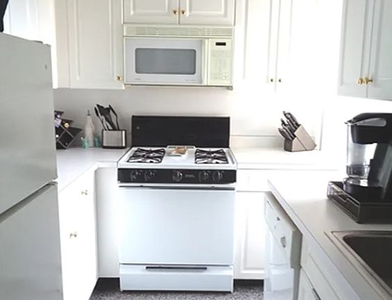 5th image of 925 W End Ave