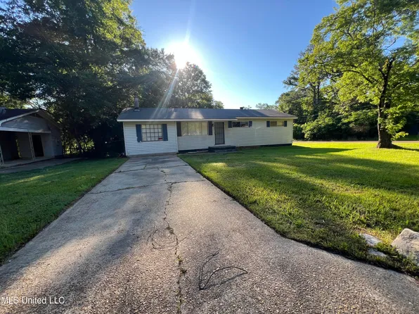 1086 Barbara Ann Dr, Jackson, MS 39204
