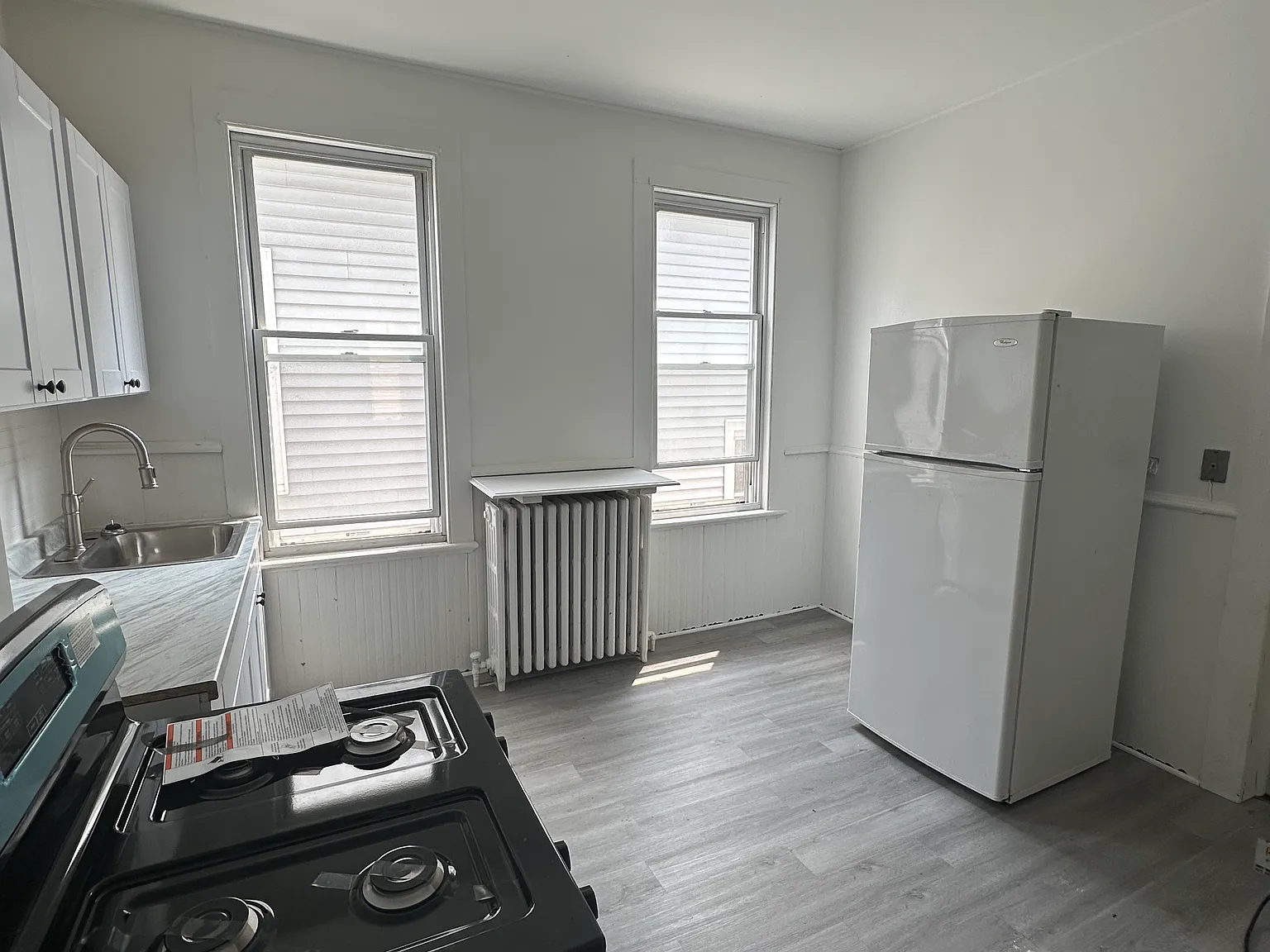 14 Franklin St — Photo 3