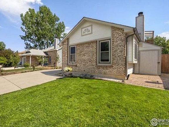 3rd image of 2838 SW Bridalwreath Pl