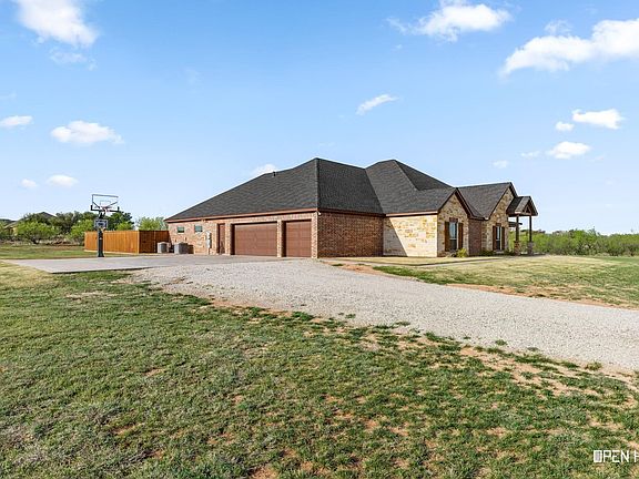 3rd image of 515 Sales Rd