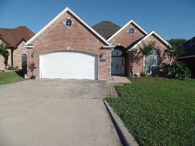 1st image of 3785 Lake Arthur Dr