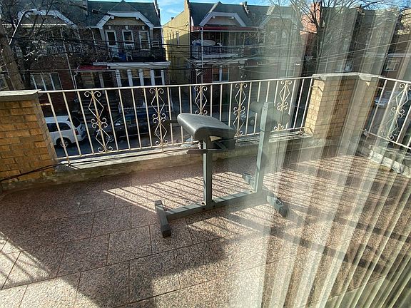 2nd image of 1556 77th St #2