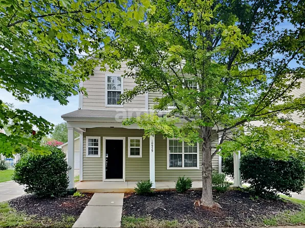 10929 Shelly Renee Dr, Cornelius, NC 28031