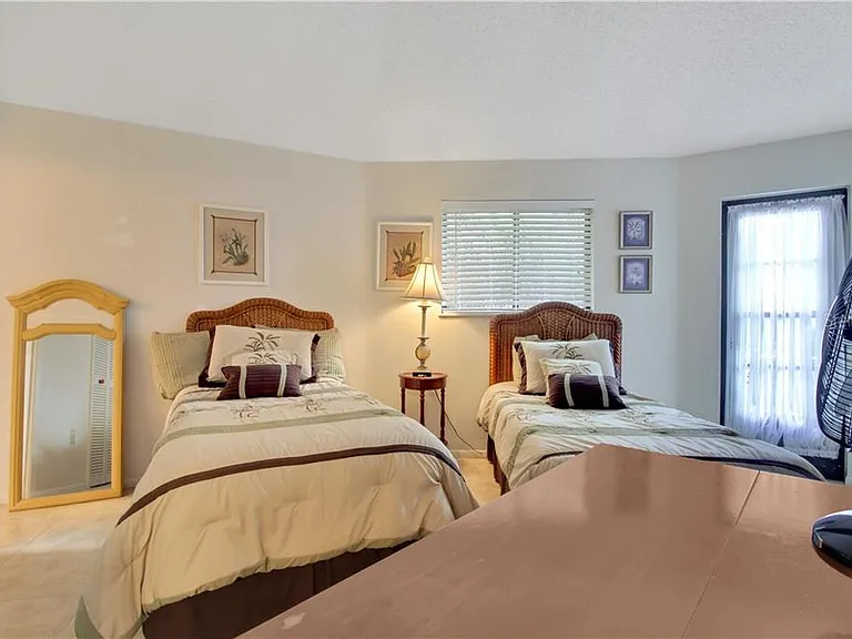 8335 Manasota Key Rd — Photo 14