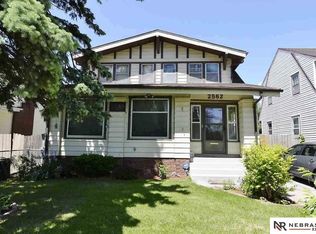2562 Redick Ave, Omaha, NE 68112