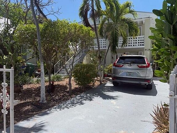 4th image of 812 Thomas St
