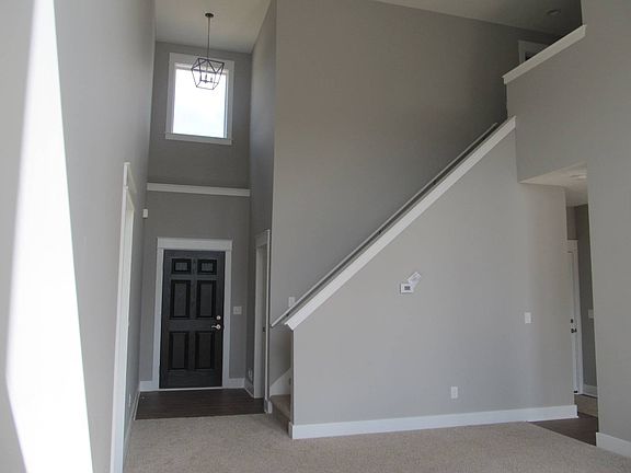 3rd image of 11325 Sand Hill Dr