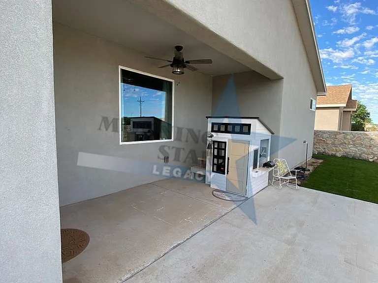 5950 Big Jim Dr — Photo 40