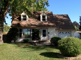 4436 Zenith Ave N, Robbinsdale, MN 55422