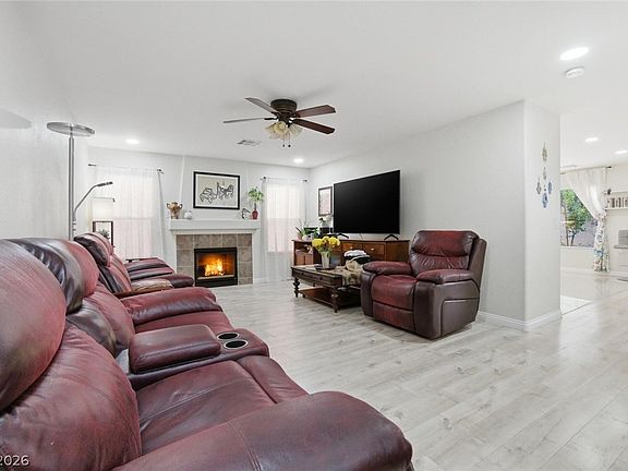 4th image of 1301 Mount Hamilton Ct