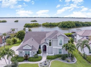 412 Lanternback Island Dr, Satellite Beach, FL 32937