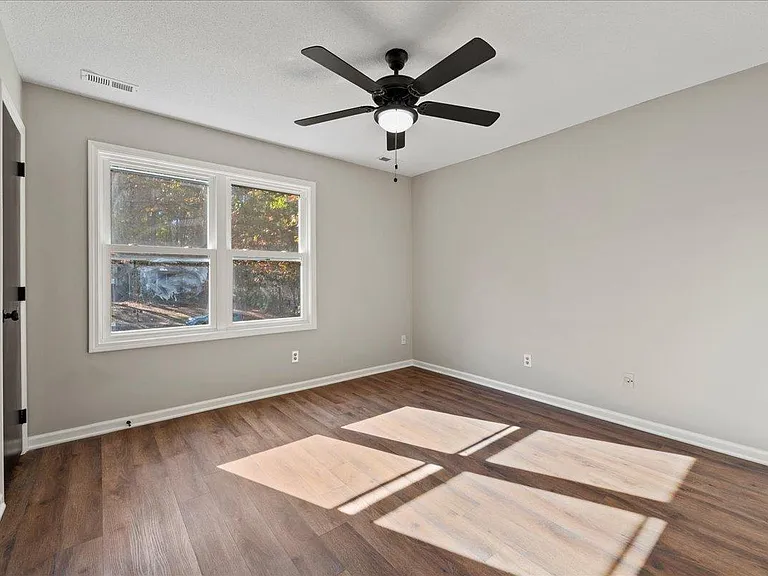 5508 Kaplan Dr — Photo 21