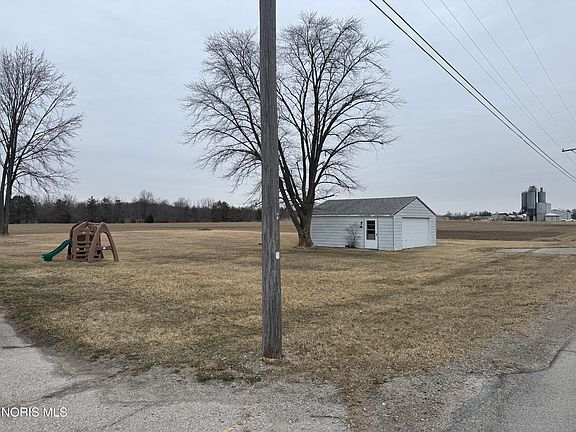 2nd image of 24015 Jewell Rd