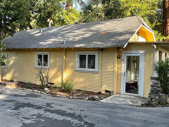 3rd image of 13845 Saratoga Ave APT 5