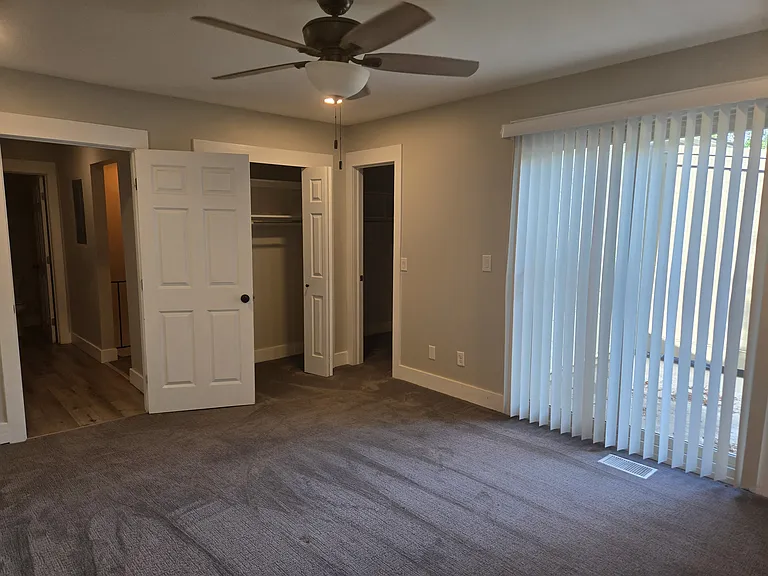 1287B Lake Shore Dr #214 — Photo 7