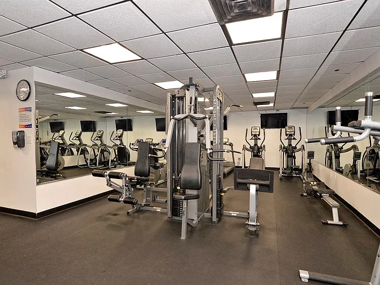 400 E Colonial Dr #603 — Photo 39