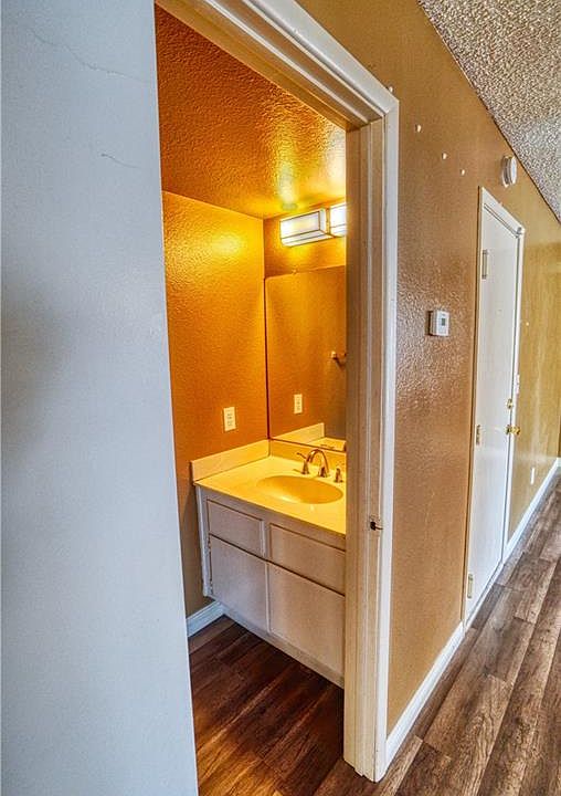 1st image of 6308 Greyhawk Ave