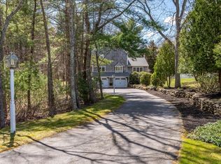 50 Fairway Dr, Halifax, MA 02338
