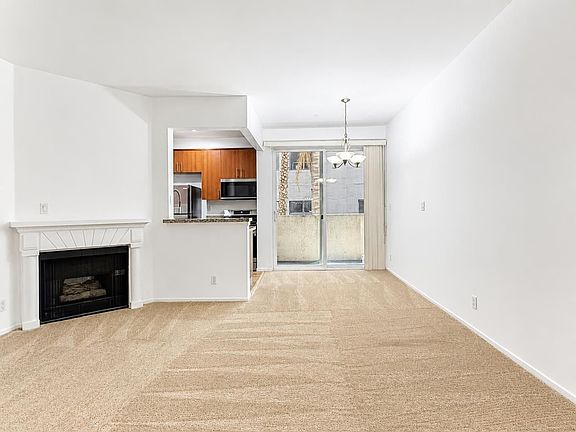 2nd image of 620 S Gramercy Pl APT 236