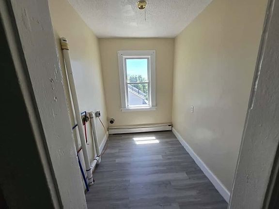4th image of 192 North St #3F