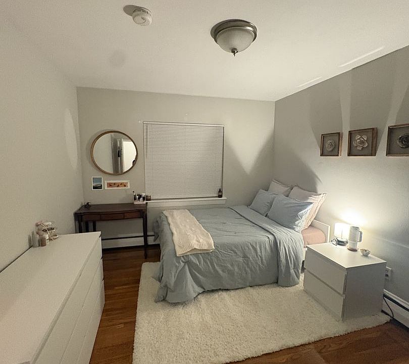 1st image of 59 Selkirk Rd #18